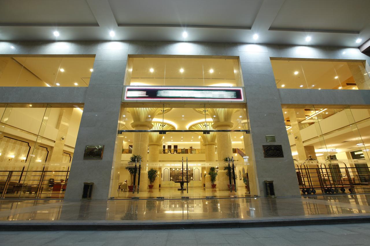 Majestic Mong Cai Hotel Exterior photo