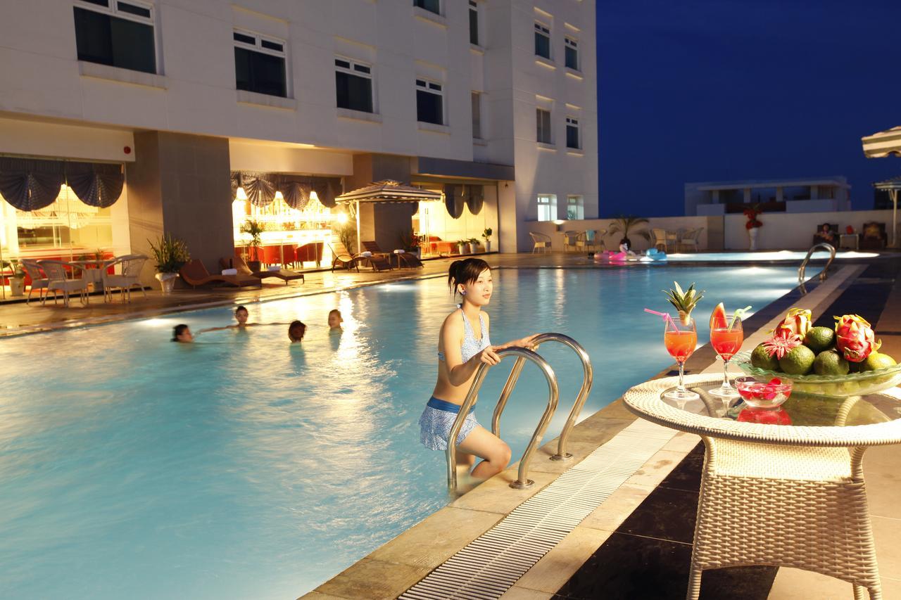 Majestic Mong Cai Hotel Exterior photo