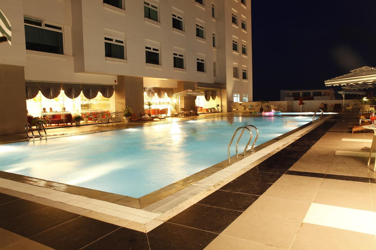 Majestic Mong Cai Hotel Exterior photo